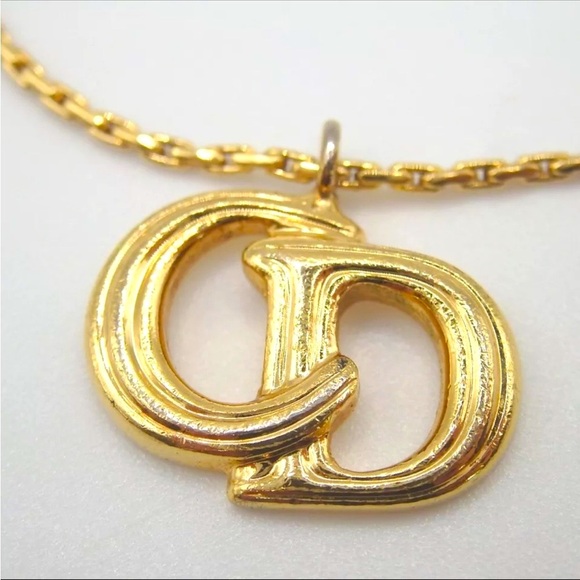 Authentic Cristian Dior vintage Gold plated Bracelet - Picture 6 of 9